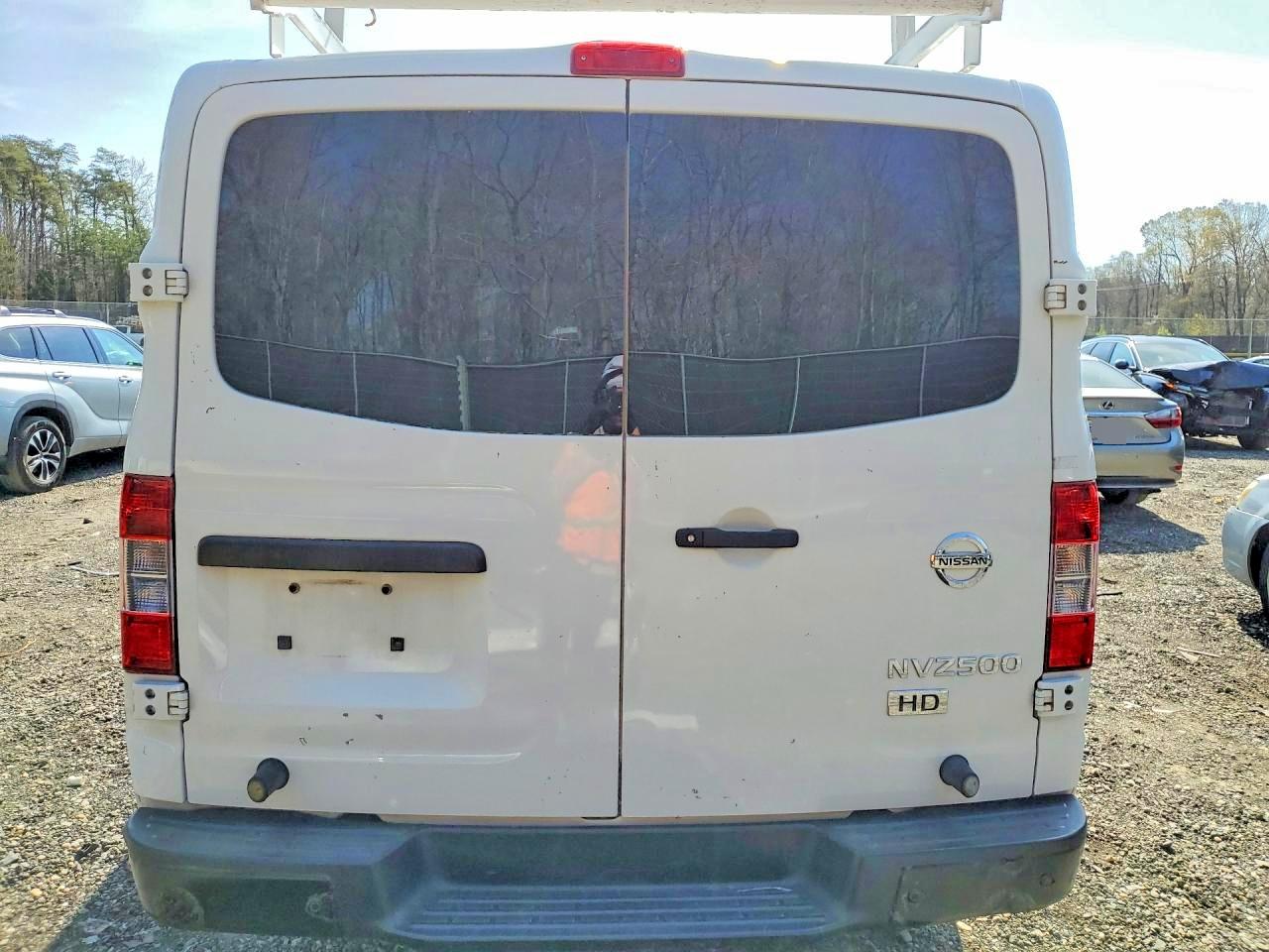 Nissan Nv 2500 Hd S