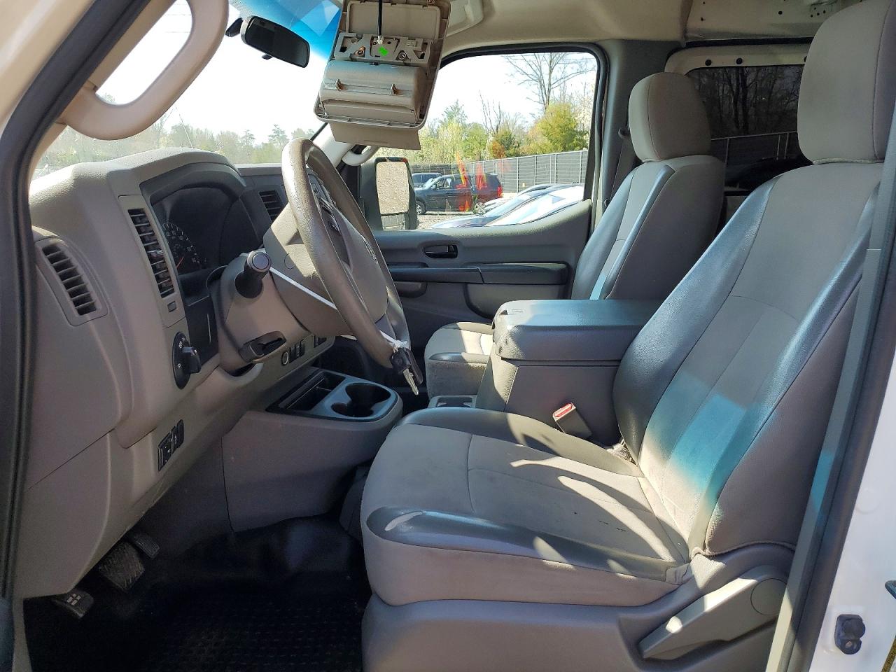 Nissan Nv 2500 Hd S