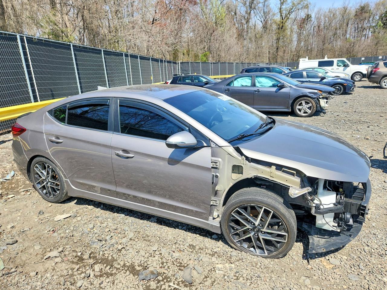 Hyundai ELANTRA Sport