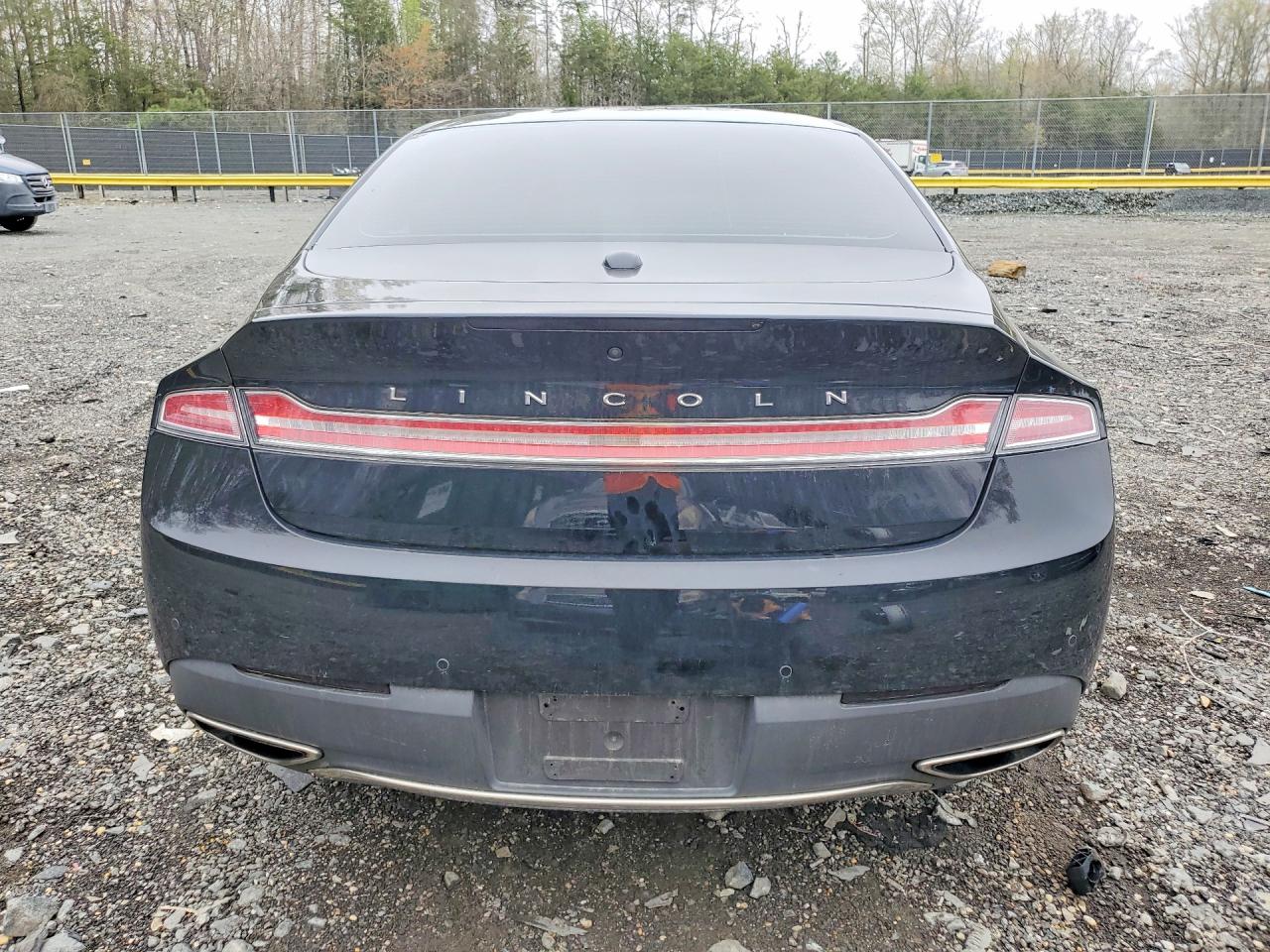 Lincoln MKZ Select