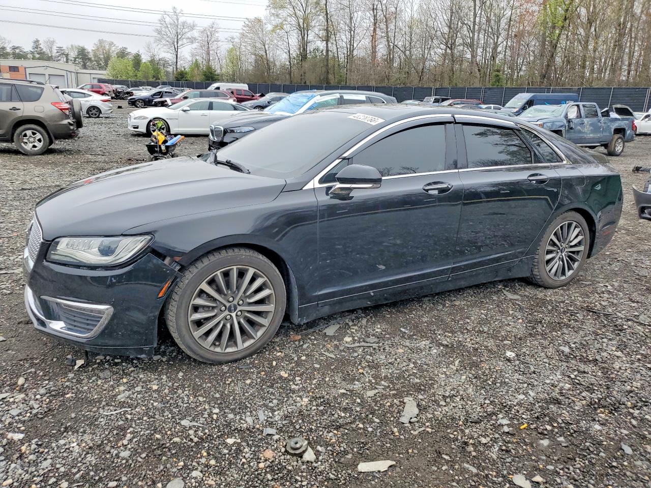 Salvage Lincoln MKZ Image