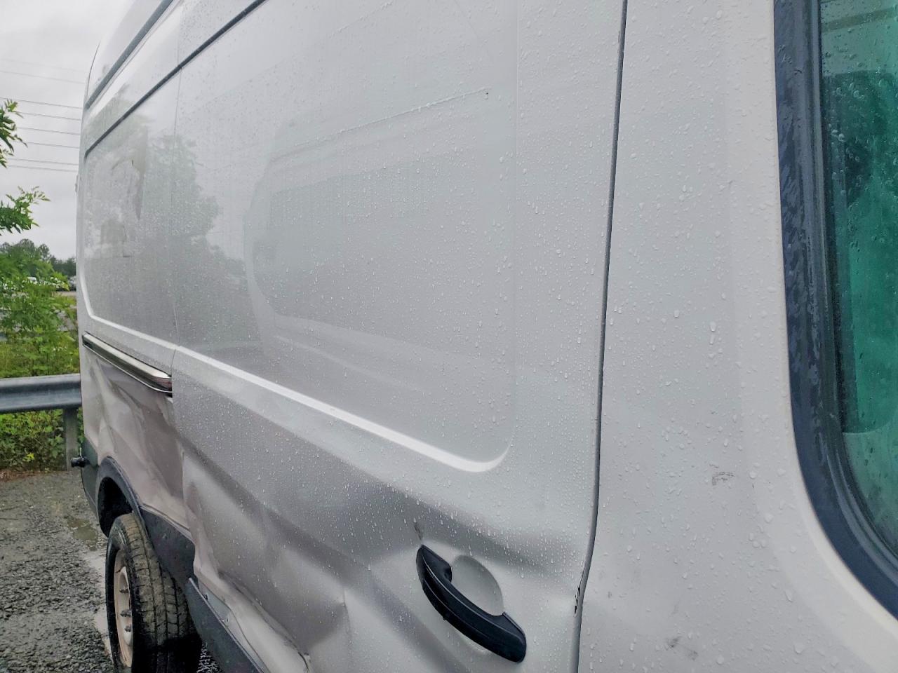 Ford Transit T-250