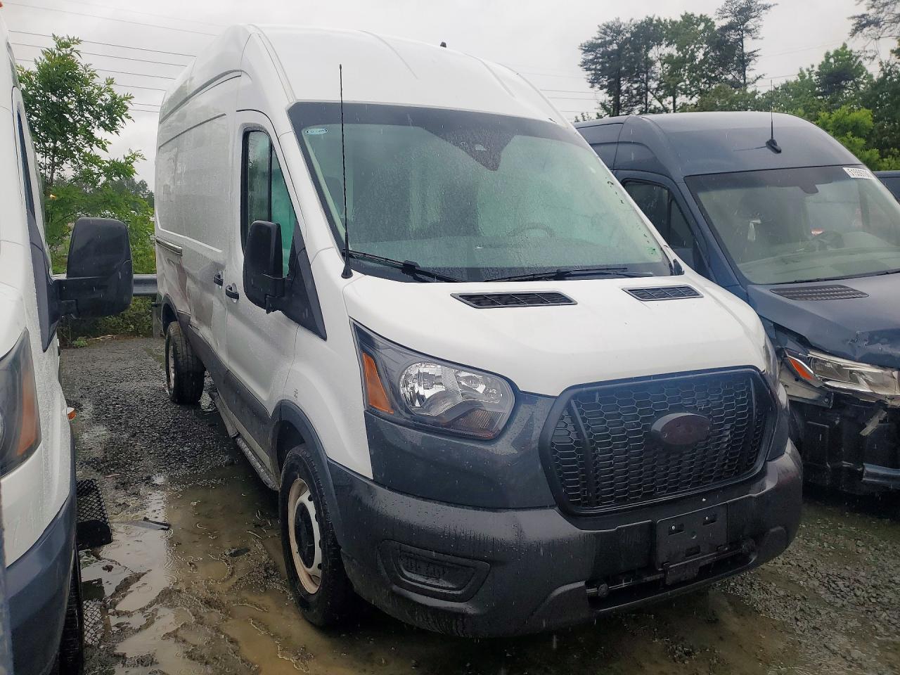 Ford Transit T-250