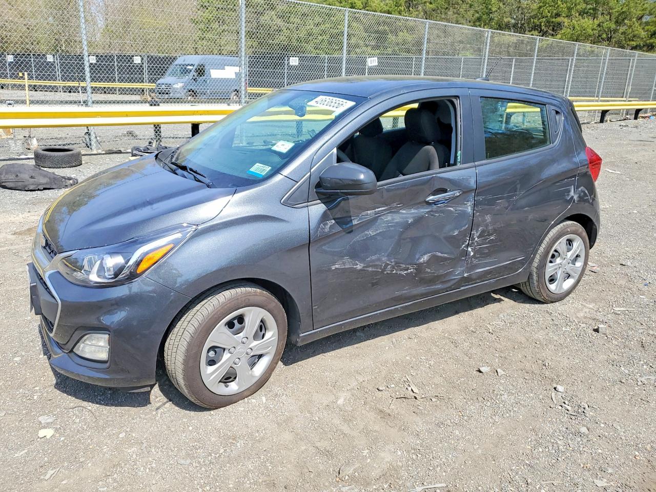 Salvage Chevrolet Spark Image