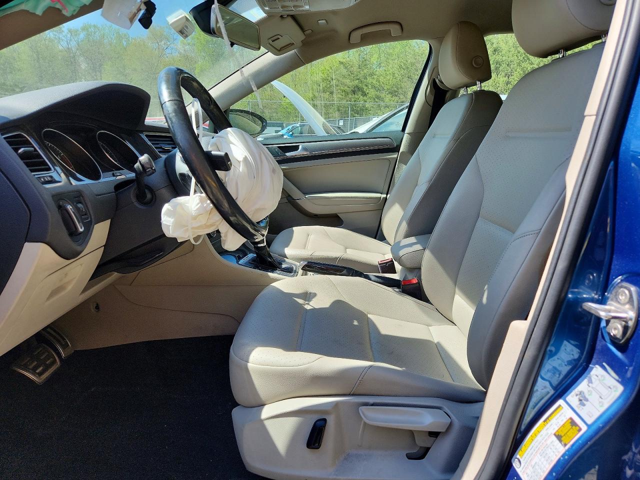 Volkswagen Golf S