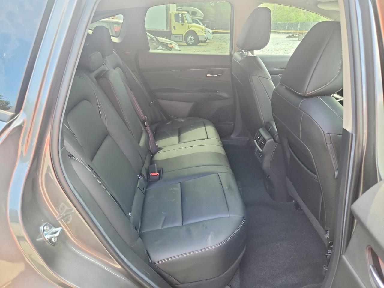 Nissan Murano Sv