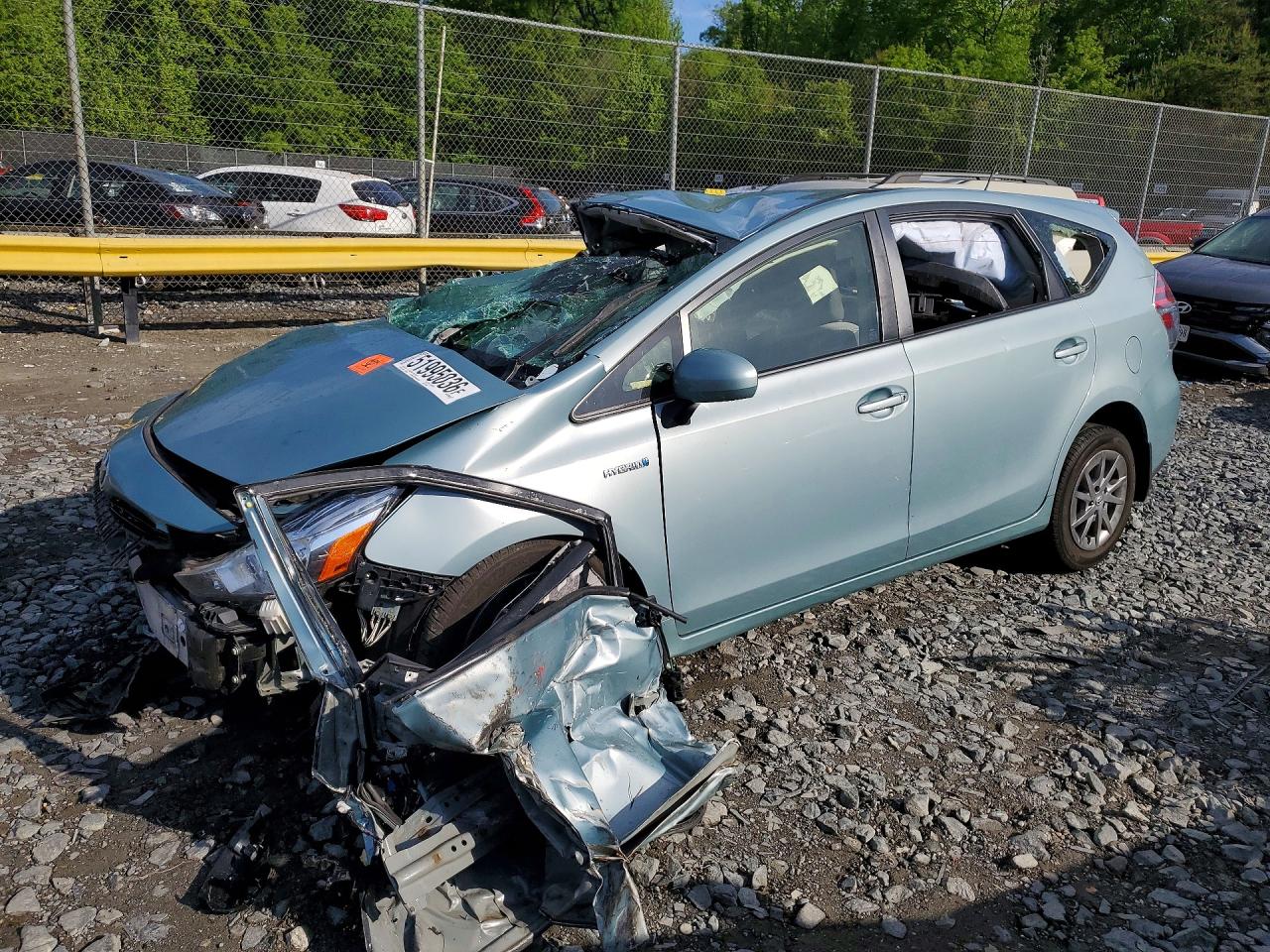 Salvage Toyota Prius v Image