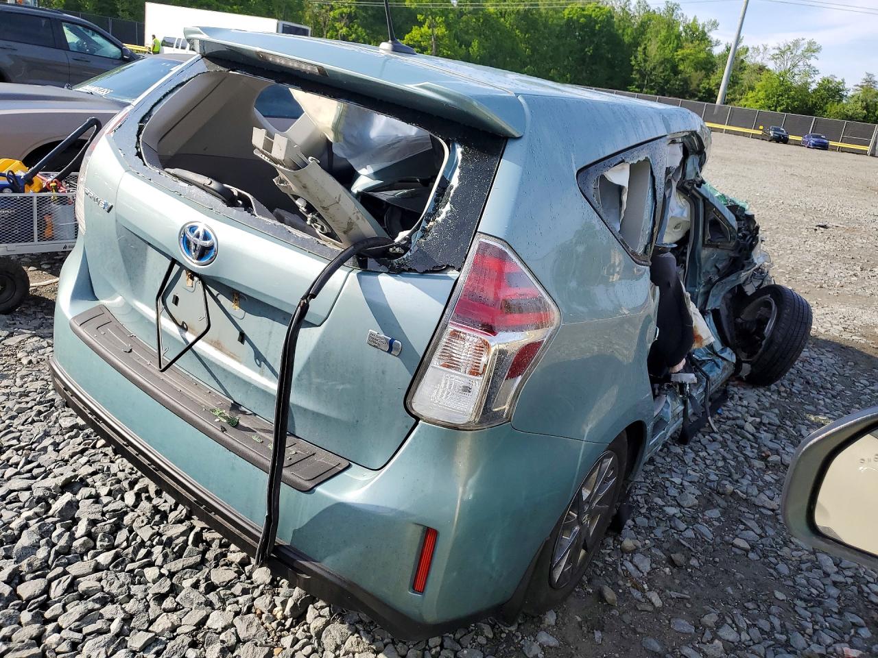 Toyota Prius v Three