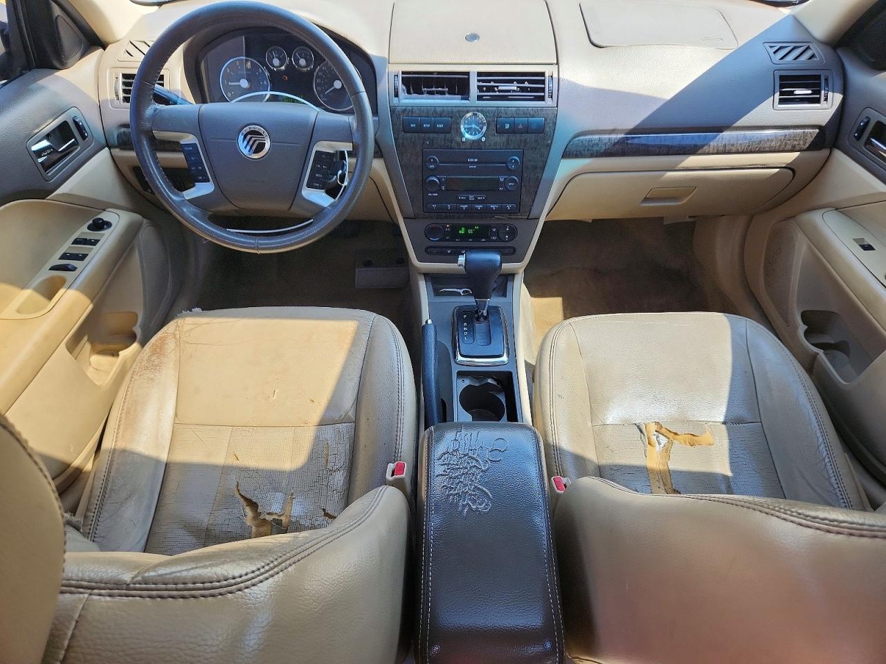 Mercury Milan Premier