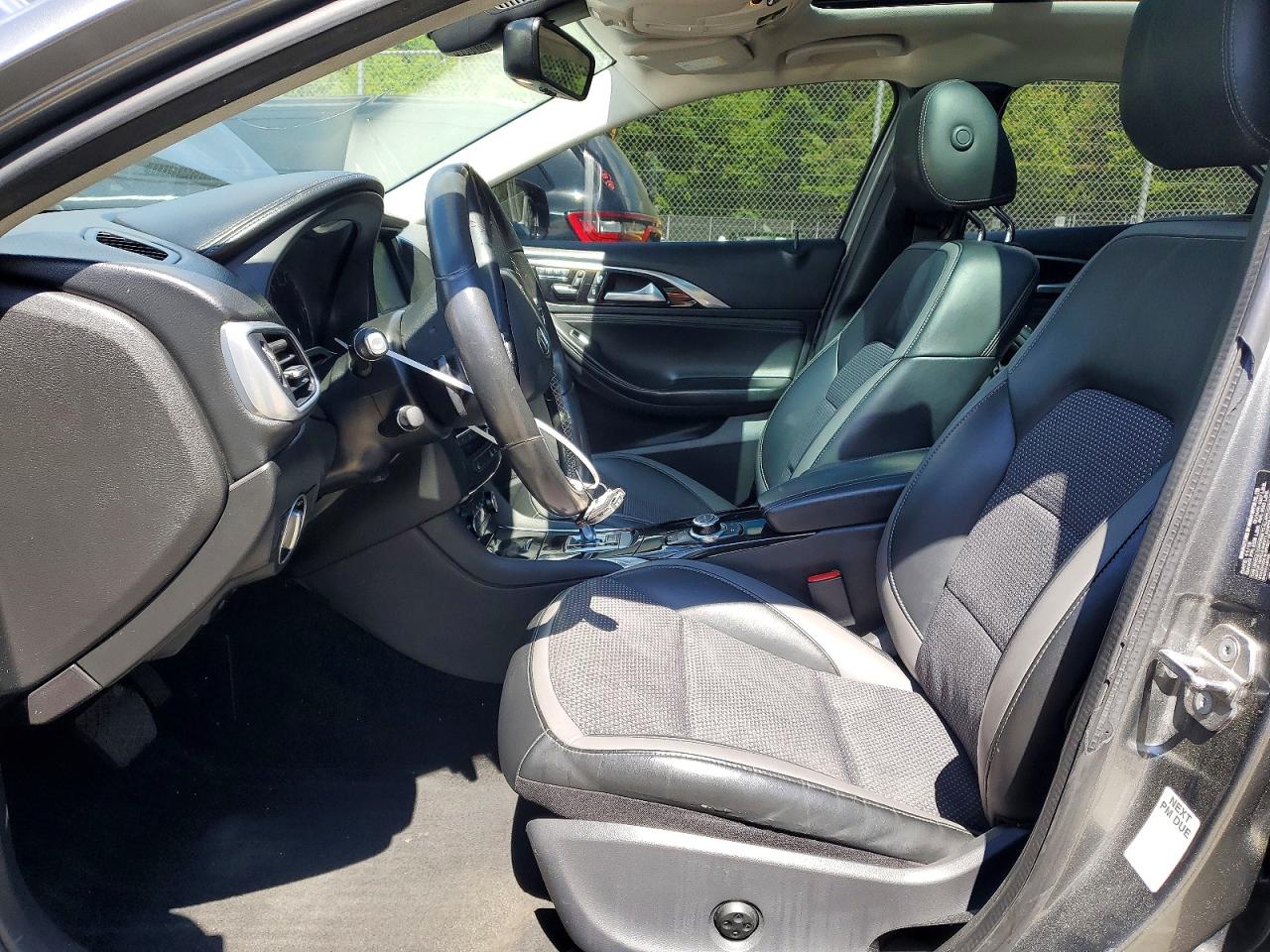 INFINITI Qx Luxe