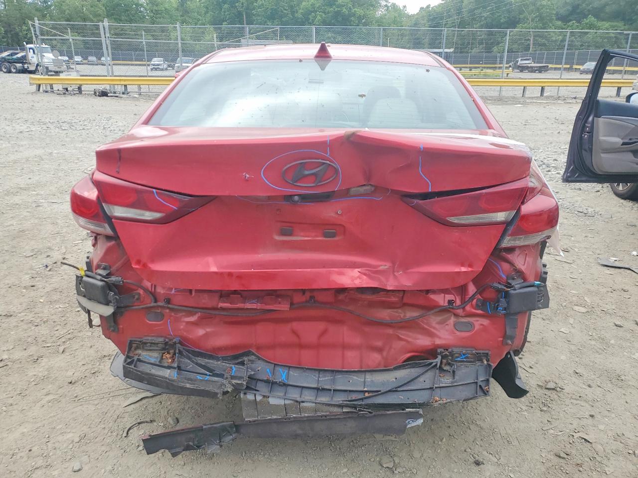 Hyundai ELANTRA Value Edition
