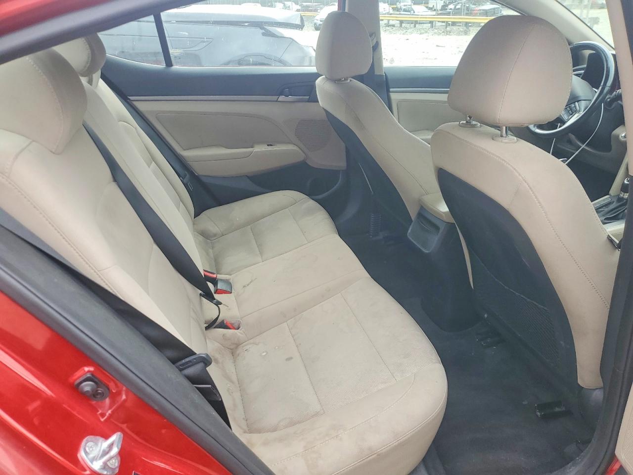 Hyundai ELANTRA Value Edition