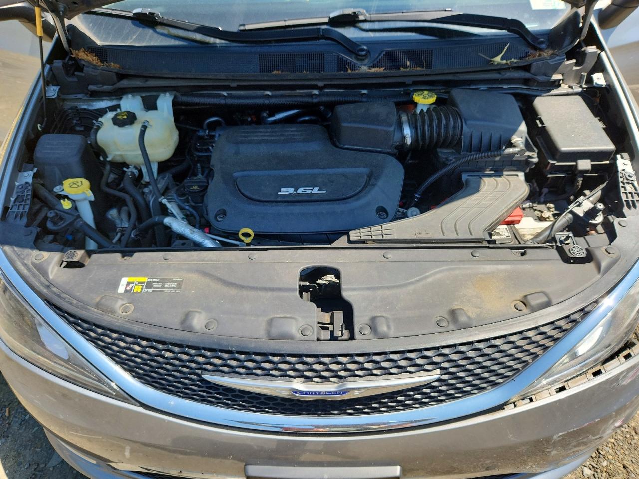 Chrysler Pacifica Touring L
