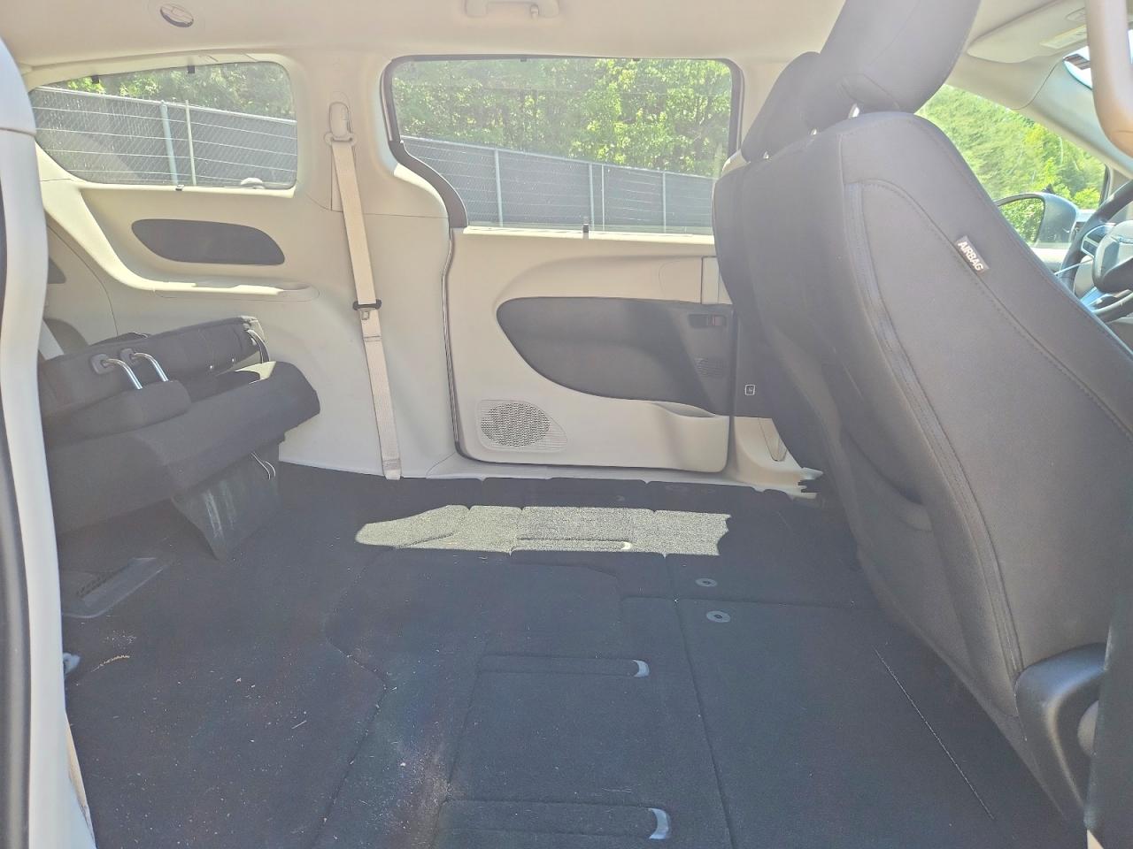 Chrysler Pacifica Touring L
