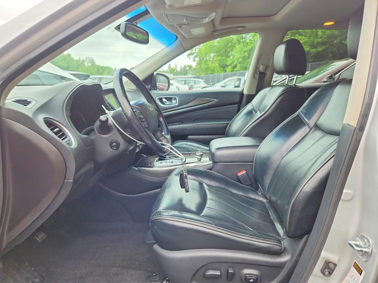 INFINITI Qx Base
