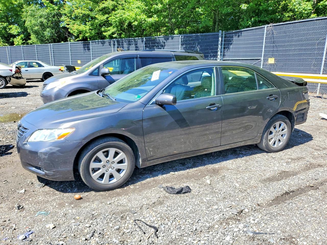 Salvage Toyota Camry Image