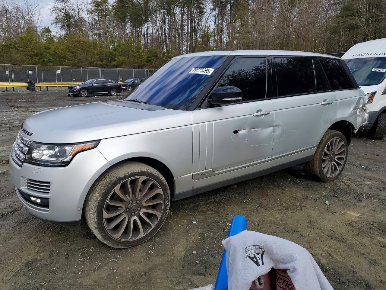 Salvage Land Rover Range Rover Image