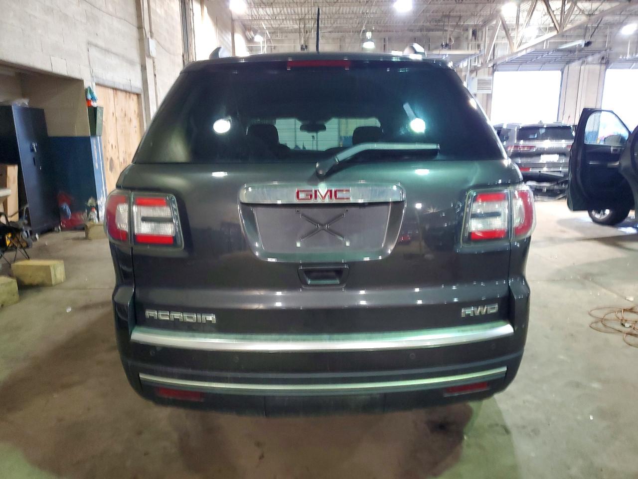 GMC Acadia Sle