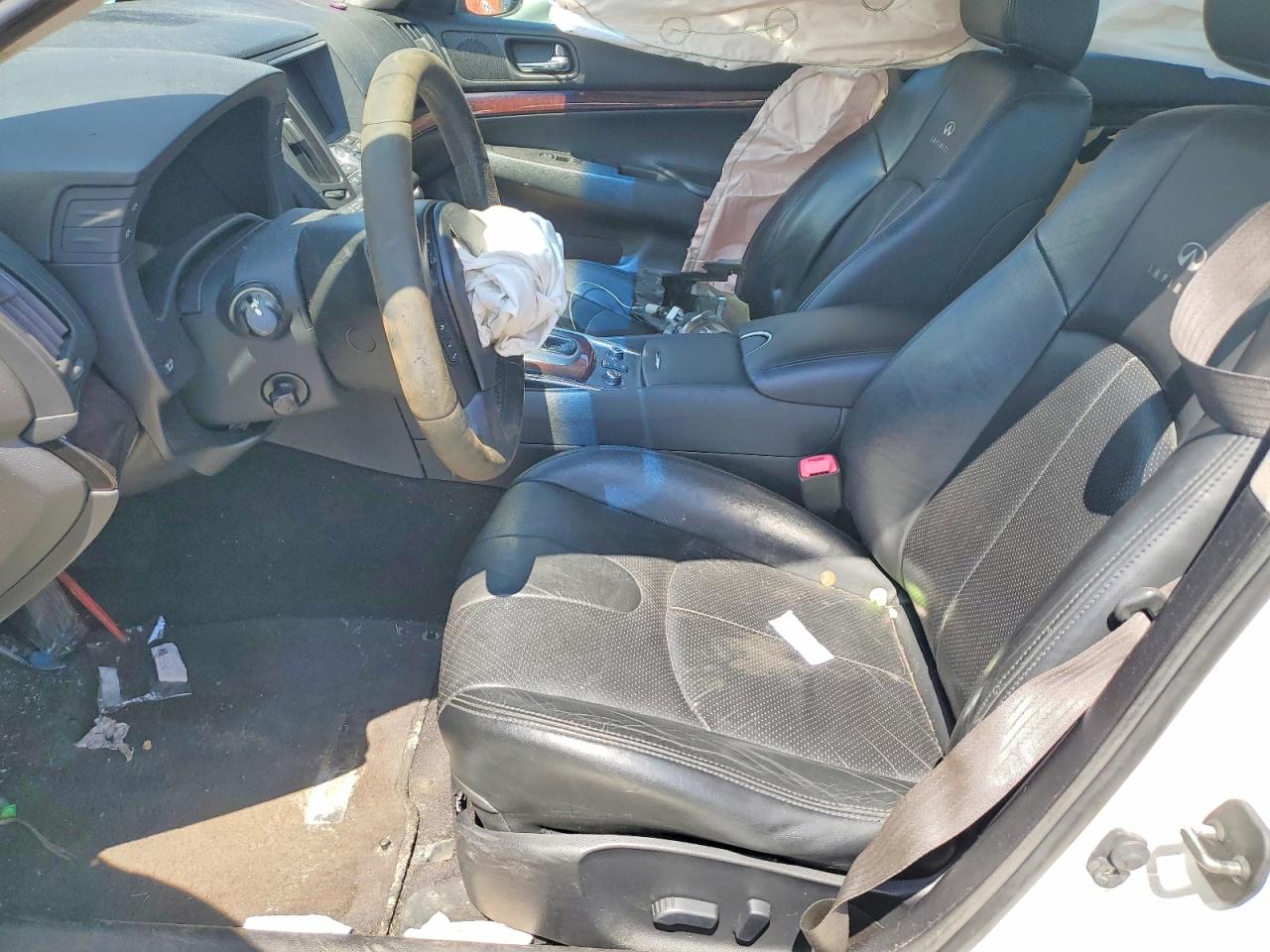 INFINITI G37 X