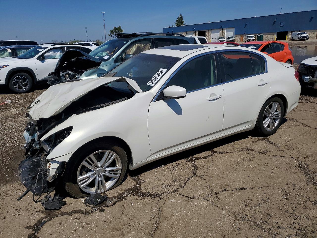 Salvage INFINITI G37 Image