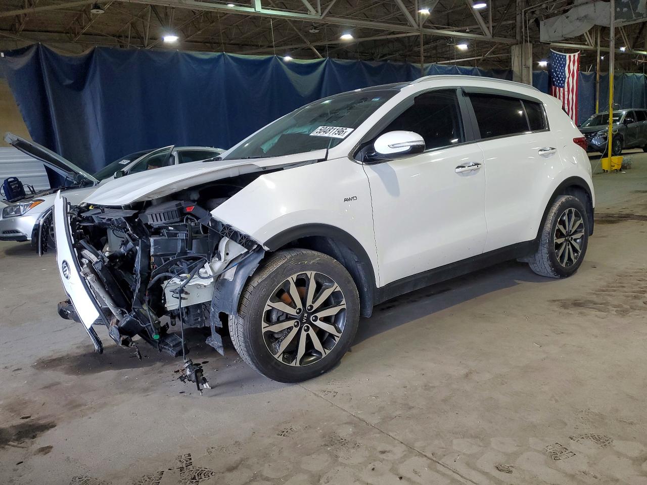 Salvage Kia Sportage Image