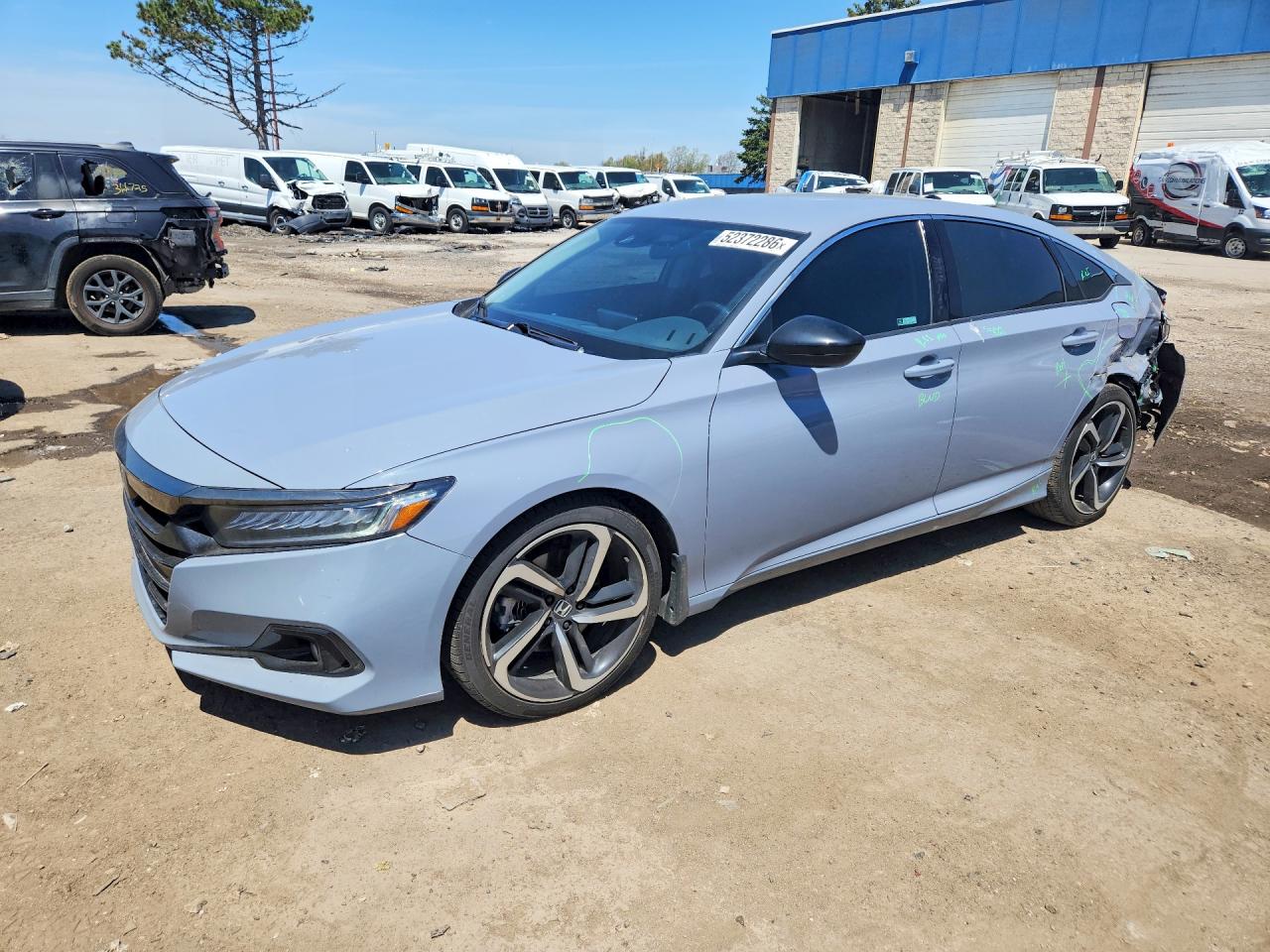 Salvage Honda Accord Image