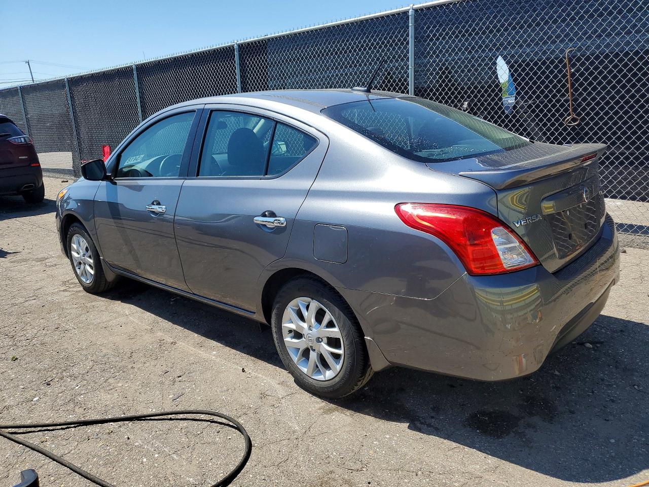 Nissan Versa Sv