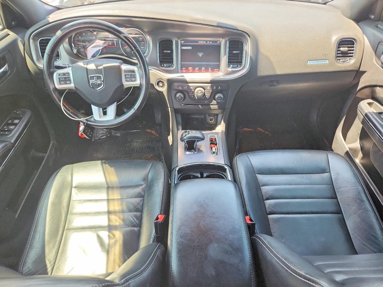 Dodge Charger Sxt