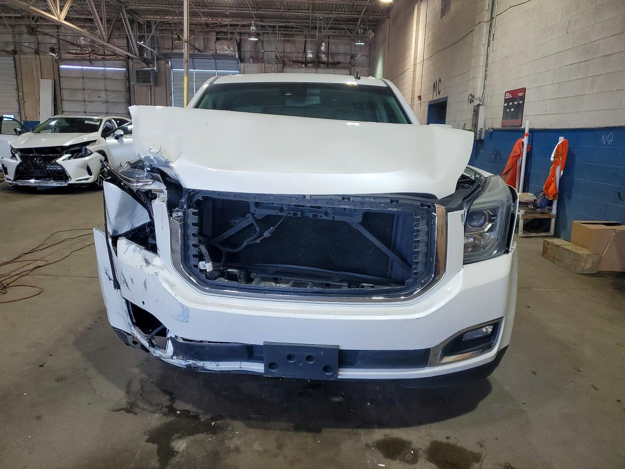 GMC Yukon K1500 Slt