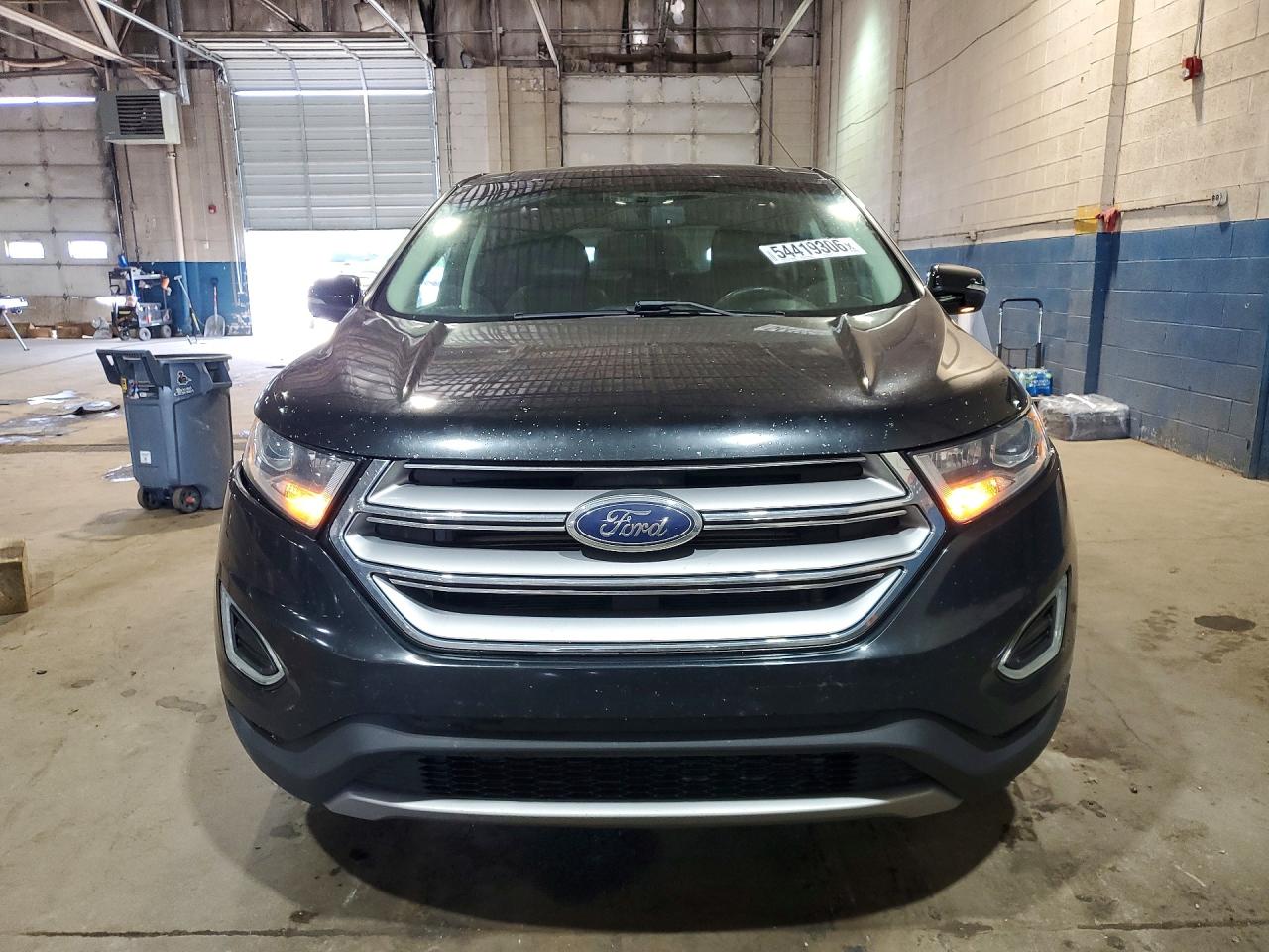 Ford Edge Titanium