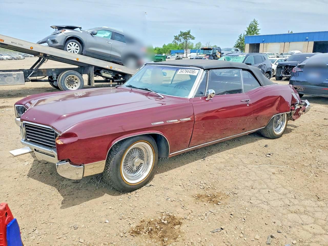 Salvage Buick LeSabre Image