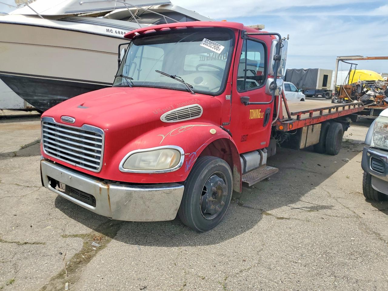 Salvage Freightliner M2 Image