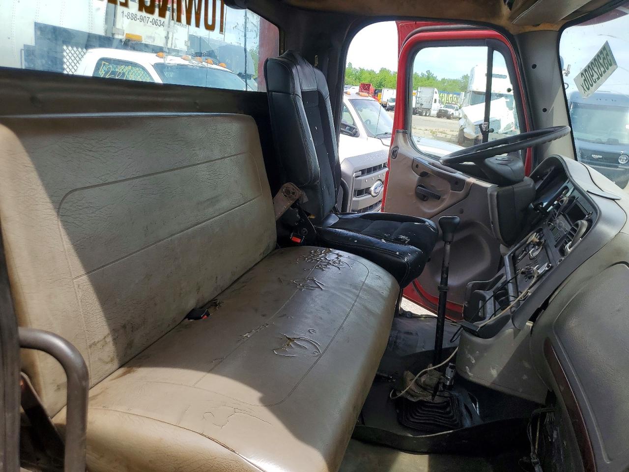 Freightliner M2 106 Medium Duty