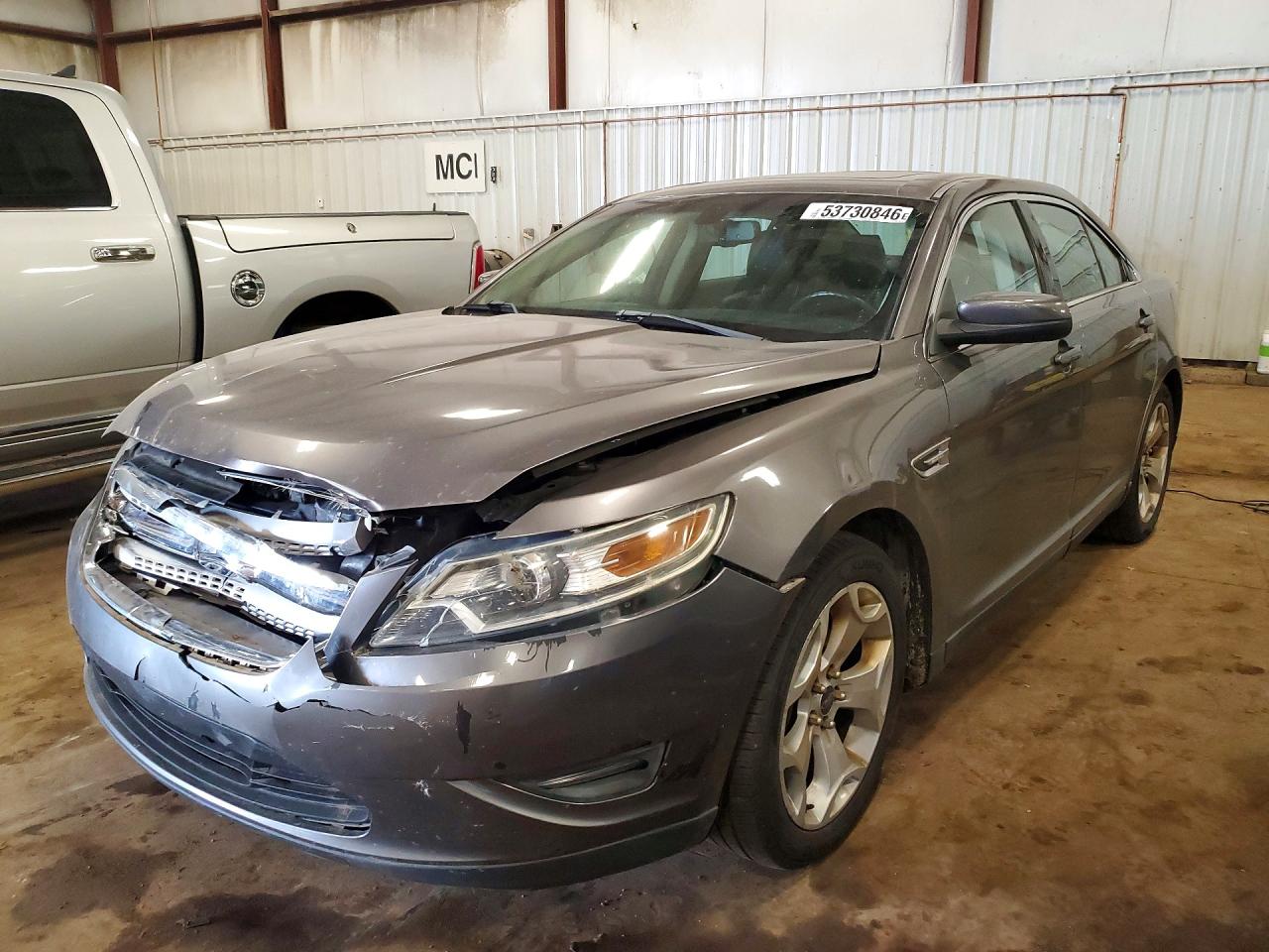 Salvage Ford Taurus Image