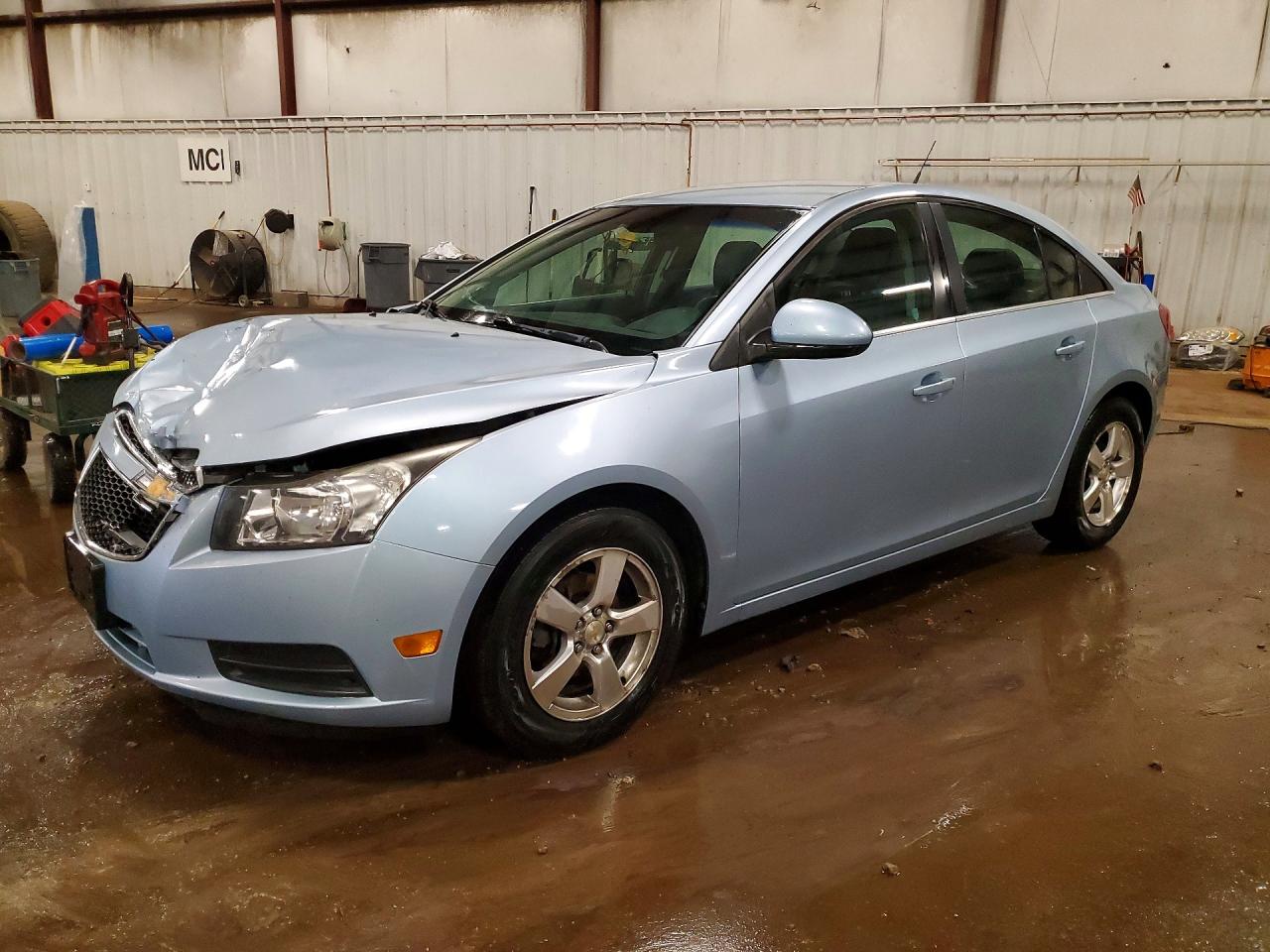 Salvage Chevrolet Cruze Image