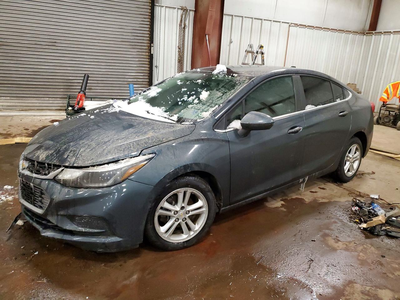 Salvage Chevrolet Cruze Image