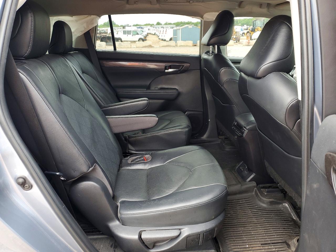 Toyota Highlander Platinum