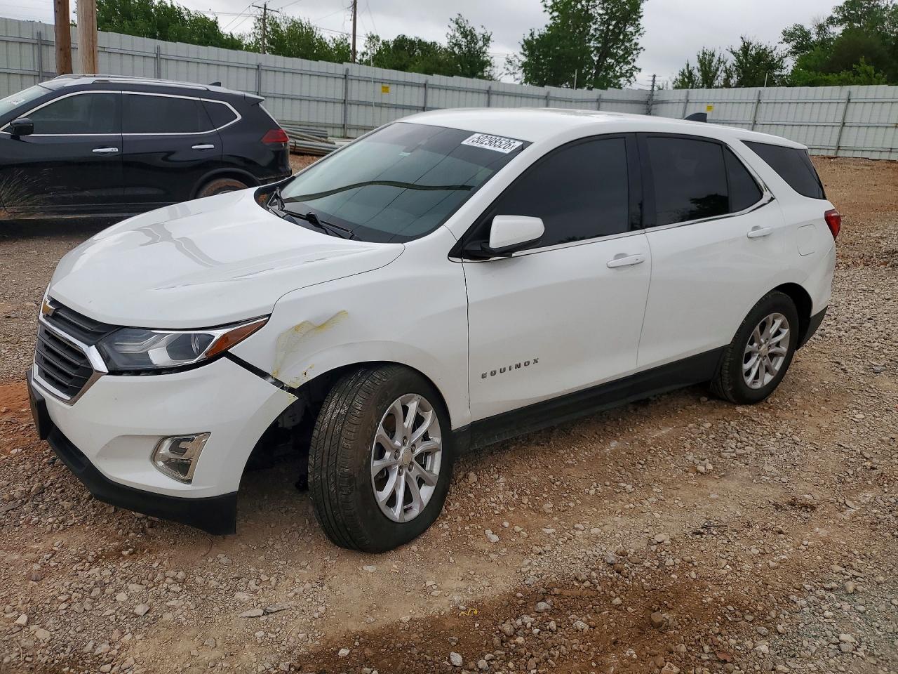 Salvage Chevrolet Equinox Image