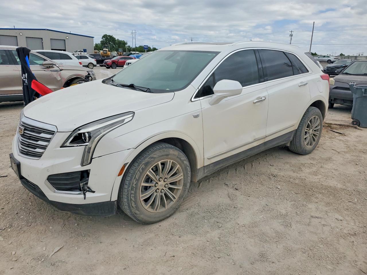 Salvage Cadillac XT5 Image