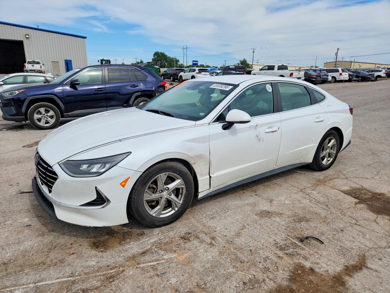 Salvage Hyundai SONATA Image