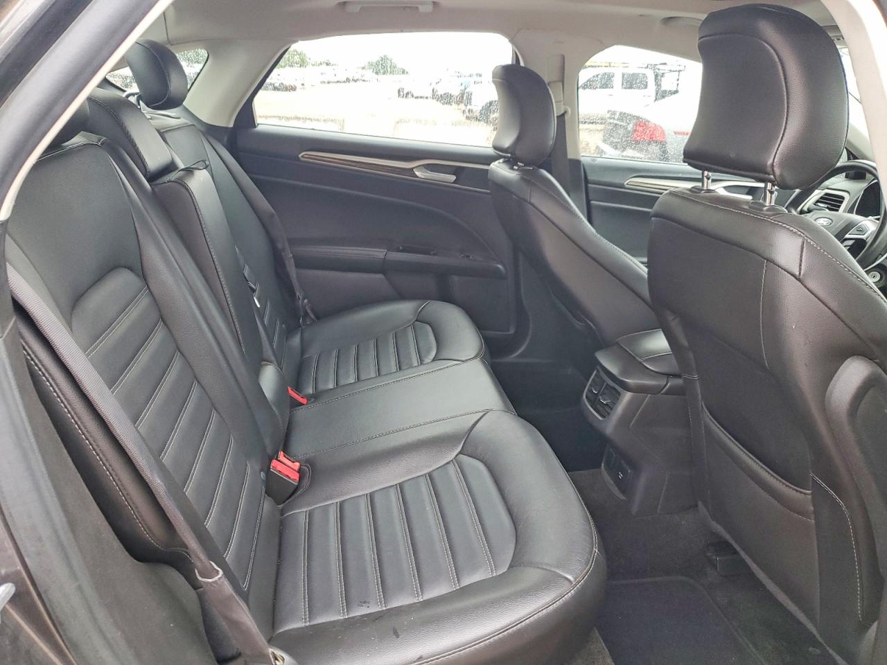 Ford Fusion Se Hybrid