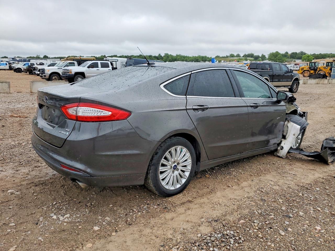 Ford Fusion Se Hybrid