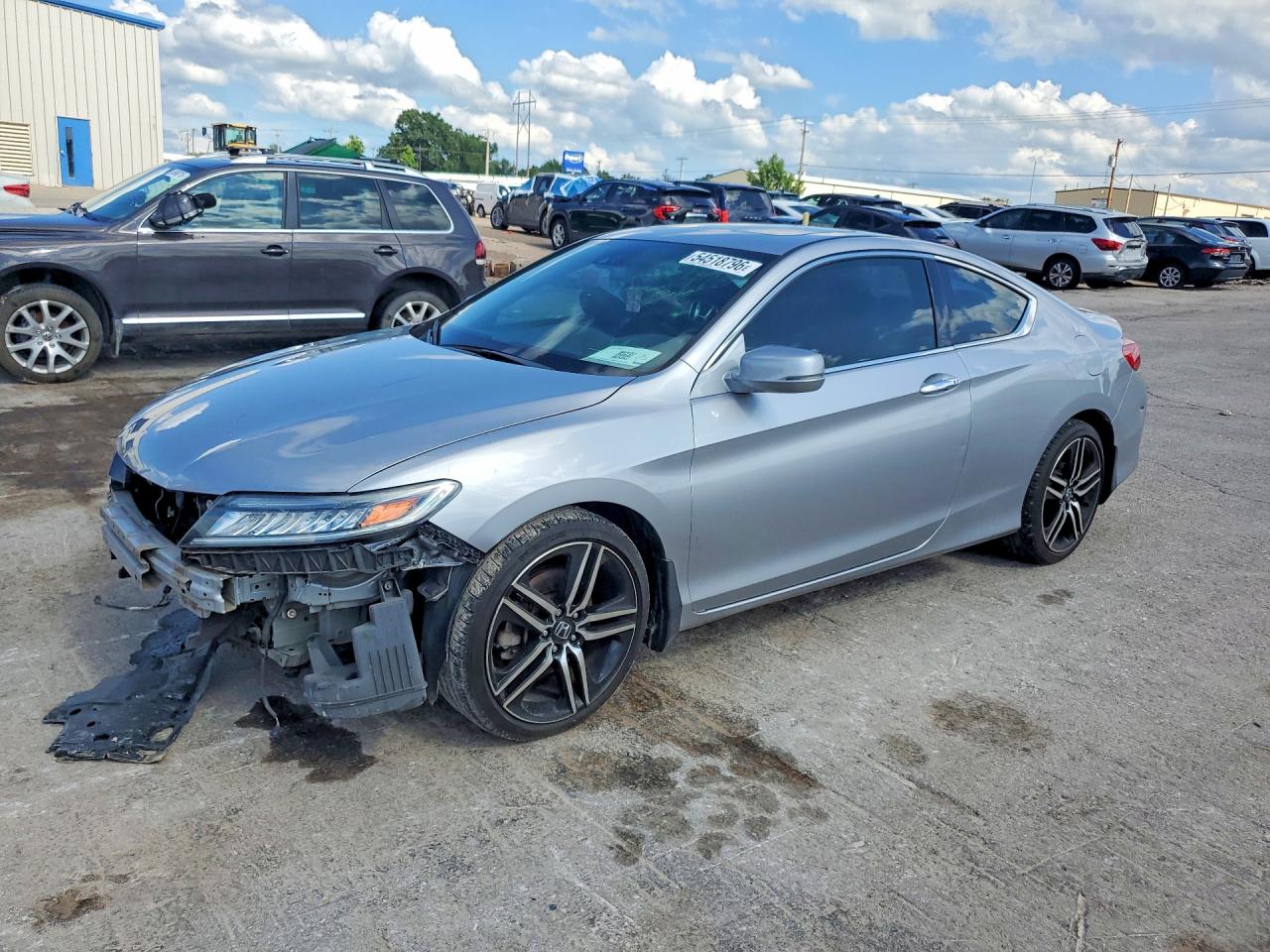 Salvage Honda Accord Image