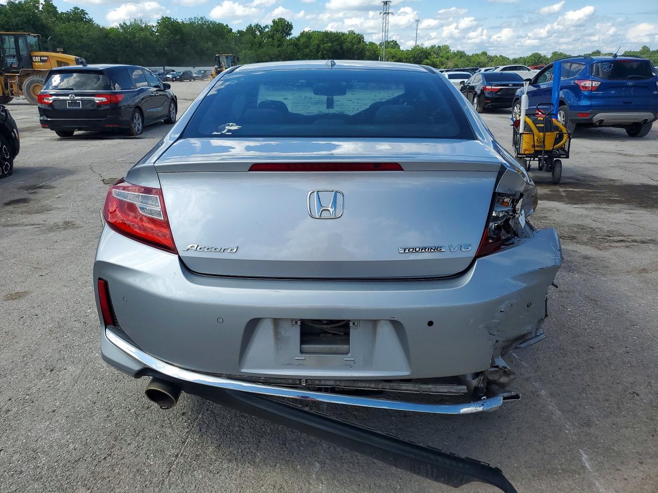 Honda Accord Touring