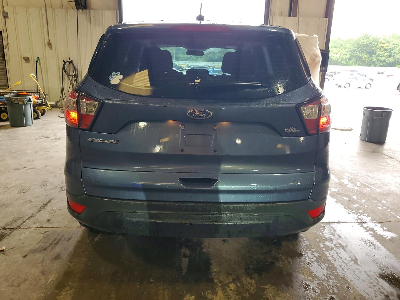 Ford Escape S
