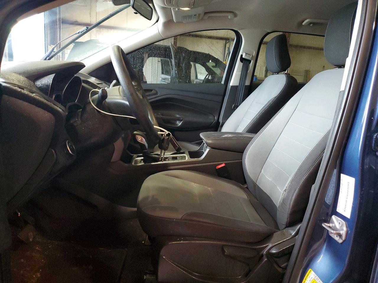 Ford Escape S