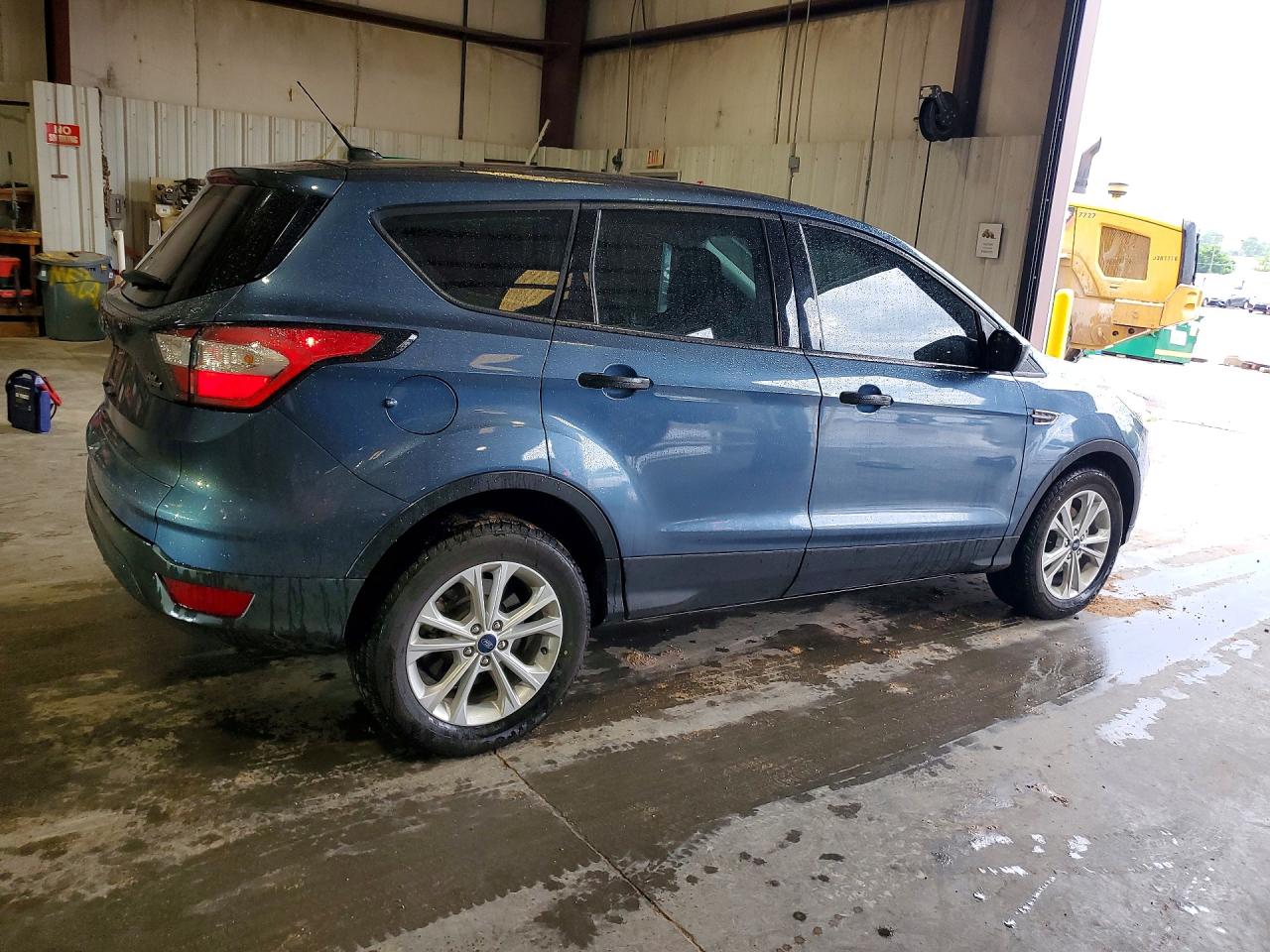 Ford Escape S