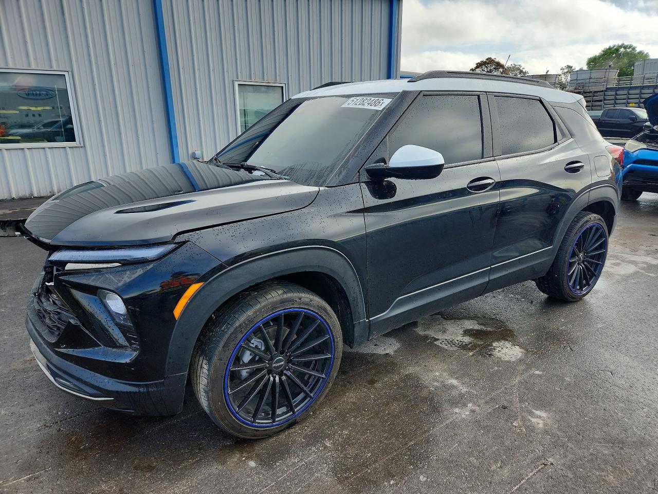 Salvage Chevrolet Trailblazer Image