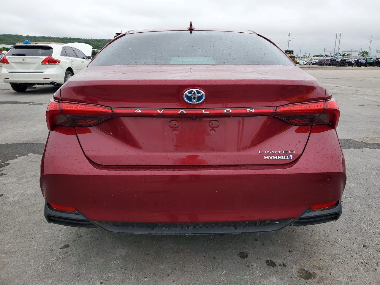 Toyota Avalon Limited