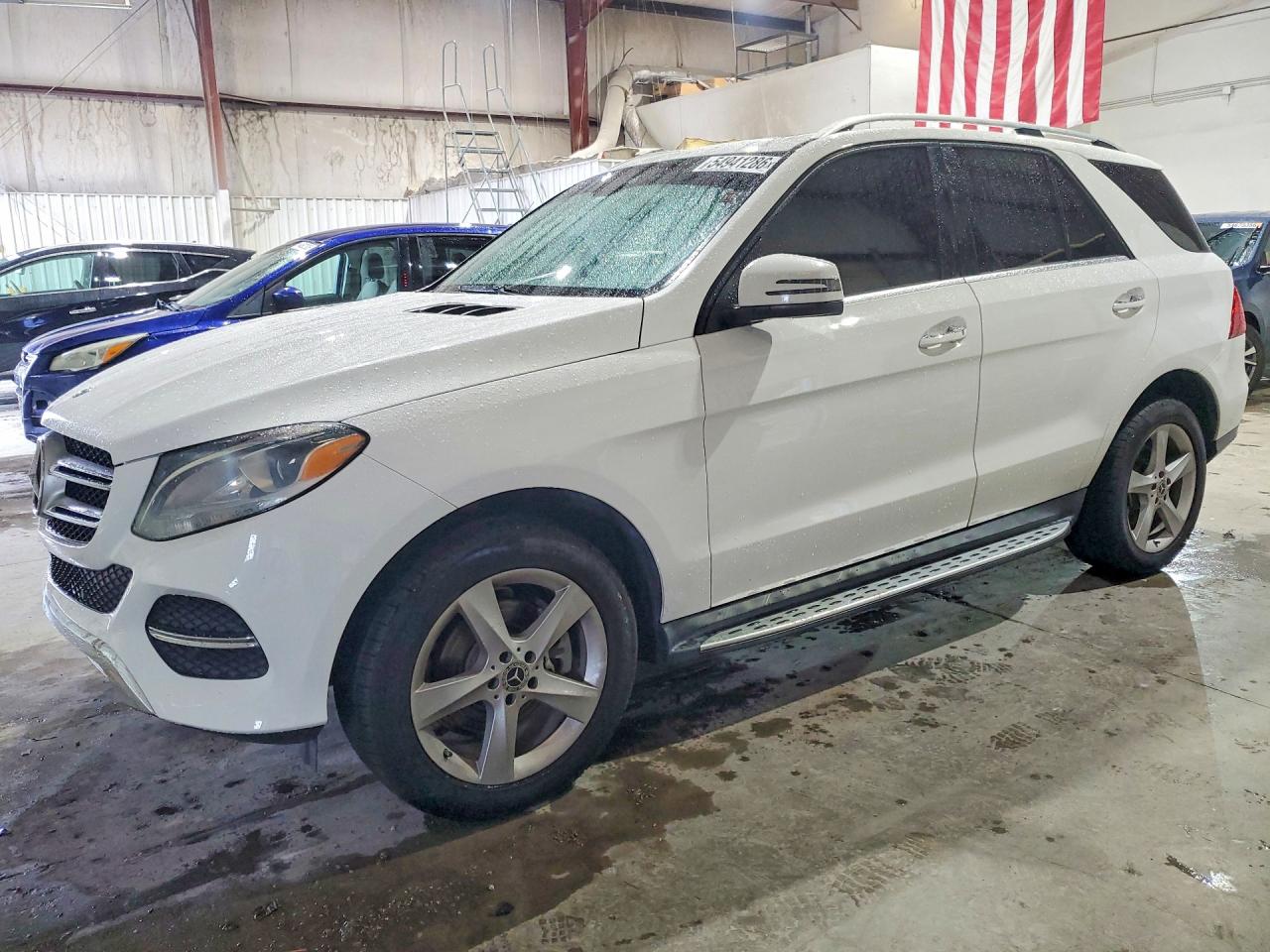 Salvage Mercedes-Benz GLE Image